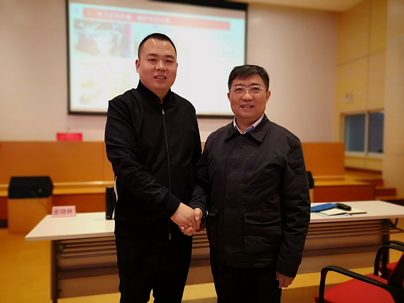 豫商赴滬，共研發(fā)展│許明月董事長參加民建河南省企業(yè)家會員班培訓(xùn)