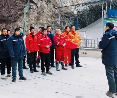 實戰(zhàn)演練，防患未“燃”｜雙河金礦開展冬季火災(zāi)應(yīng)急預(yù)案演練